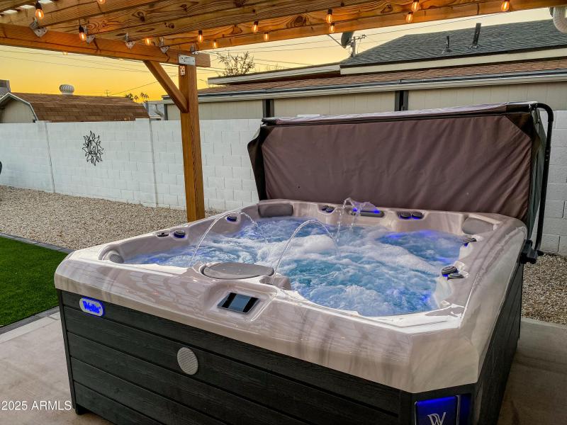 Hot Tub