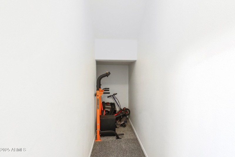 27-web-or-mls-N 76th St 2263-027
