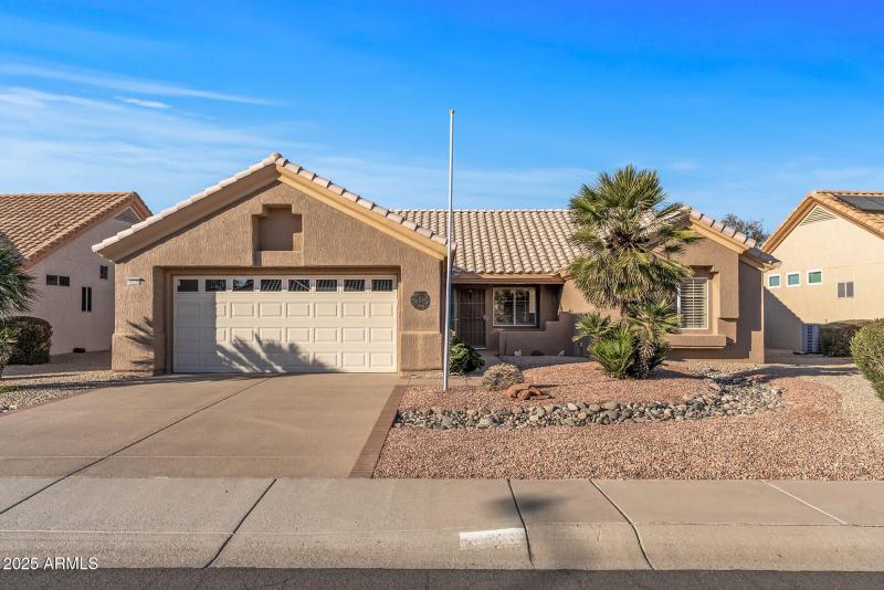 01_15220_W_Blue_Verde1_mls