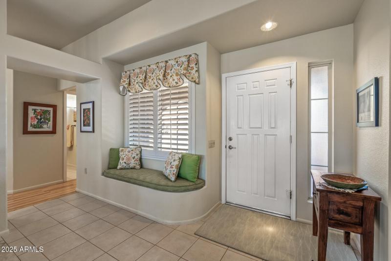 09_15220_W_Blue_Verde9_mls