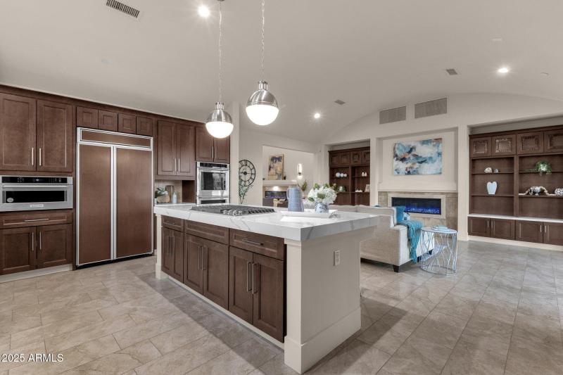 27-web-or-mls-10031-n-palisades-blvd