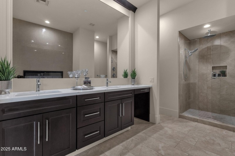 33-web-or-mls-10031-n-palisades-blvd