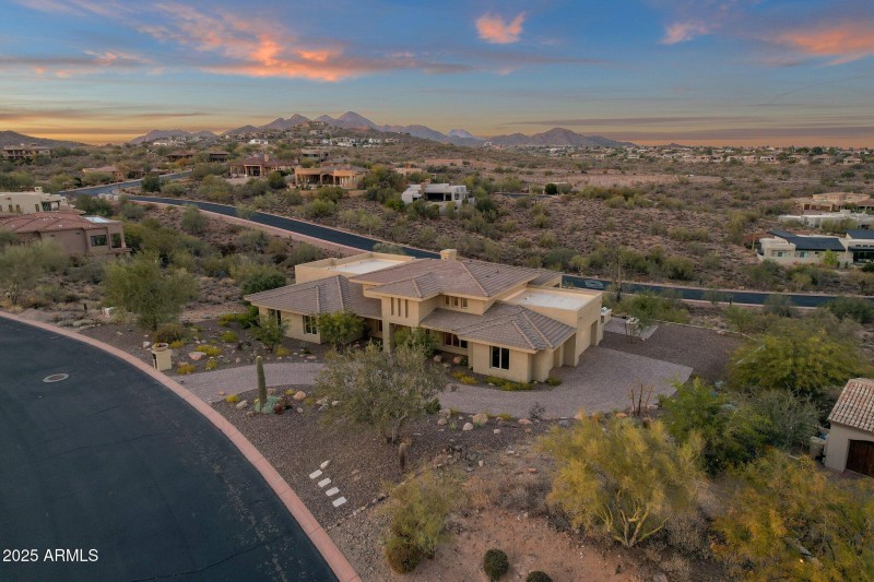 85-web-or-mls-10031-n-palisades-blvd