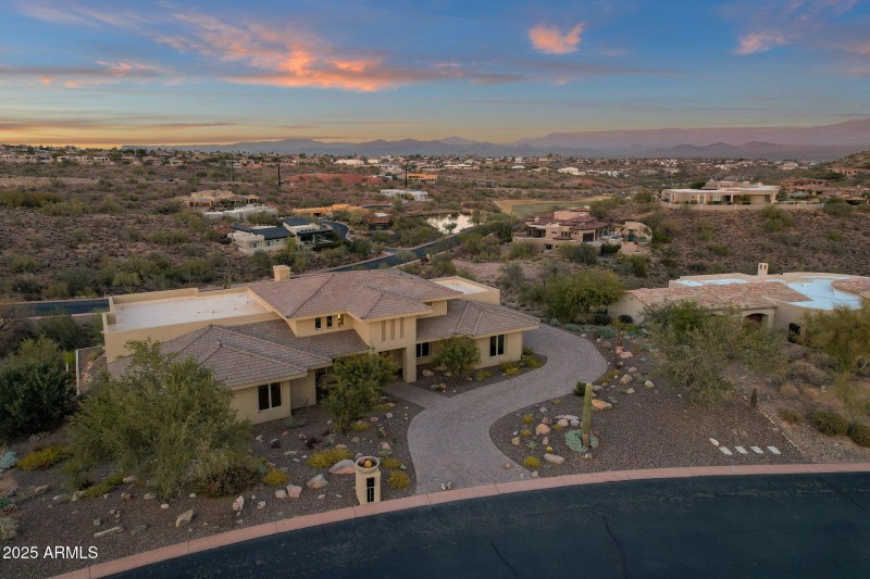 88-web-or-mls-10031-n-palisades-blvd