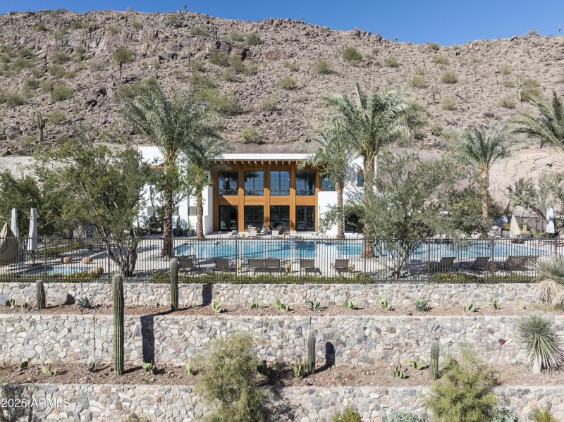 Phoenician Clubhouse-4