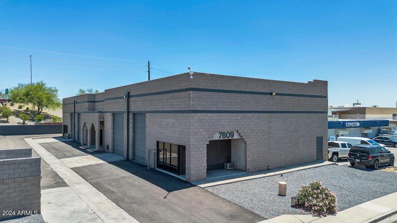 7809 N 68th Ave Drone-1