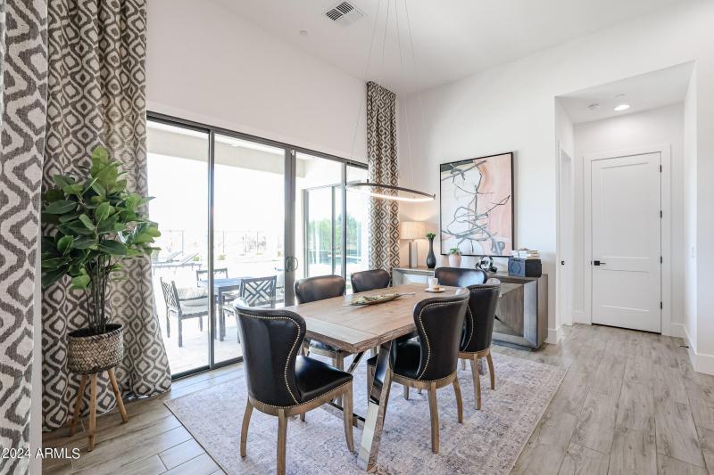 Model Home B18 Dining