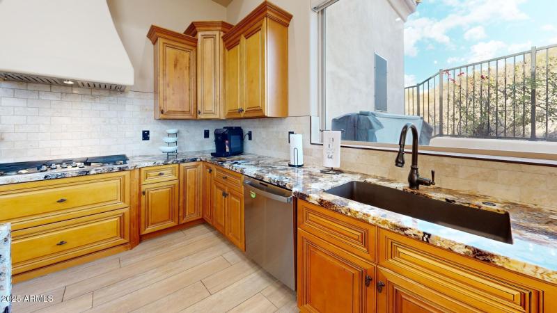 24205-N-65th-Ave-Kitchen 1