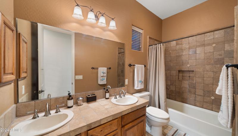 Full Guest Bathroom