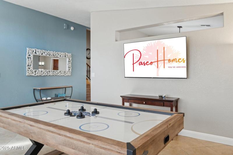 12-web-or-mls-4002-w-questa-dr