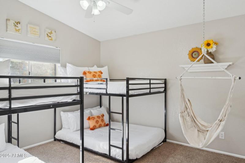 25-web-or-mls-4002-w-questa-dr