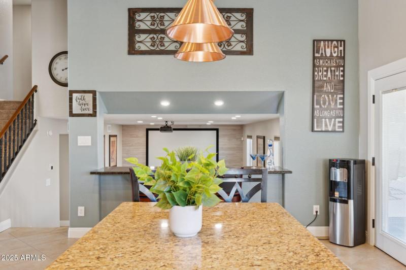 6-web-or-mls-4002-w-questa-dr