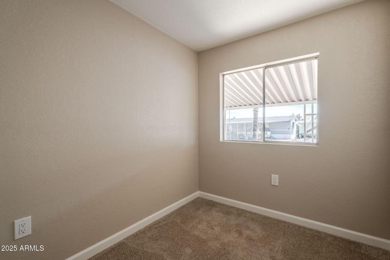 19-web-or-mls-Apache Trail-19