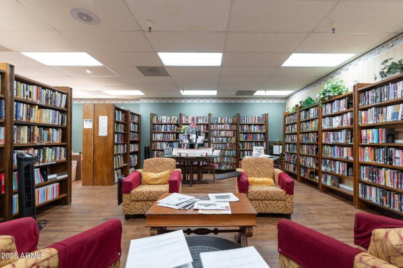 10330 W Thunderbird Blvd APT C119 - 44