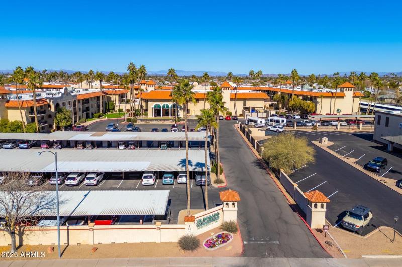 10330 W Thunderbird Blvd APT C119 - 52