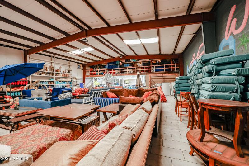 236 S Alma School Rd