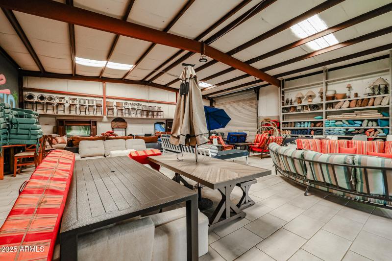 236 S Alma School Rd