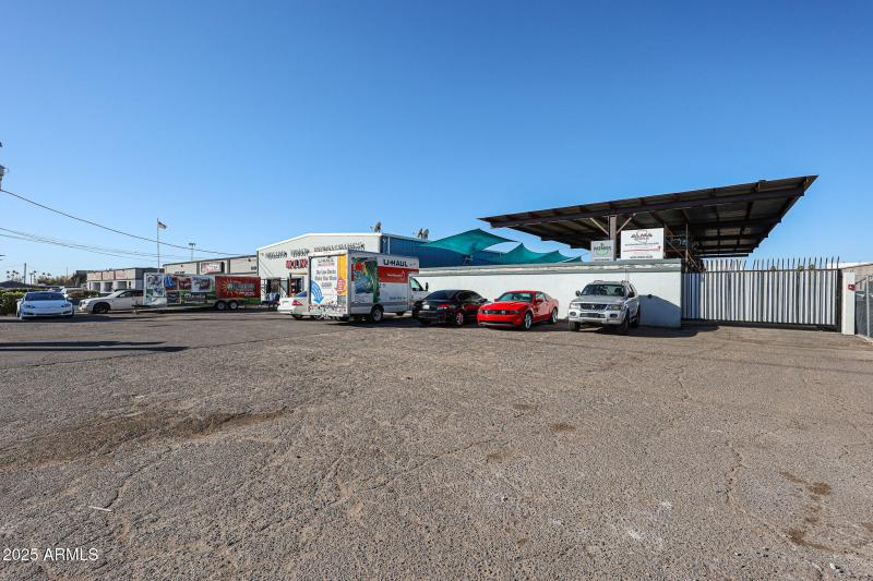 236 S Alma School Rd