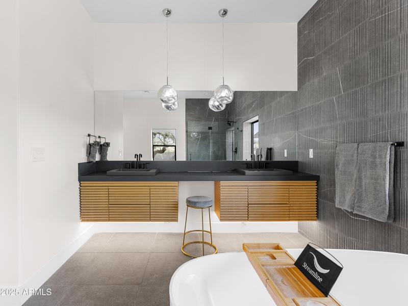 PropertyImageCo_8417ECactusRd_WEB-6