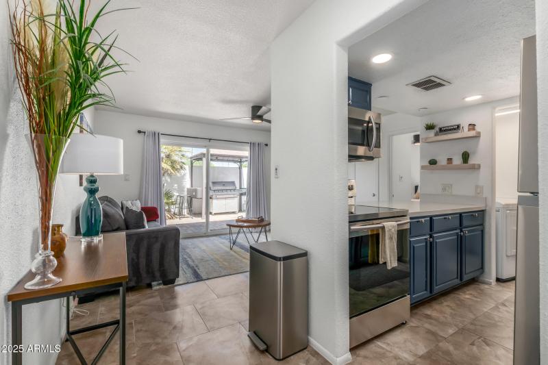 0011-11 - Indian School