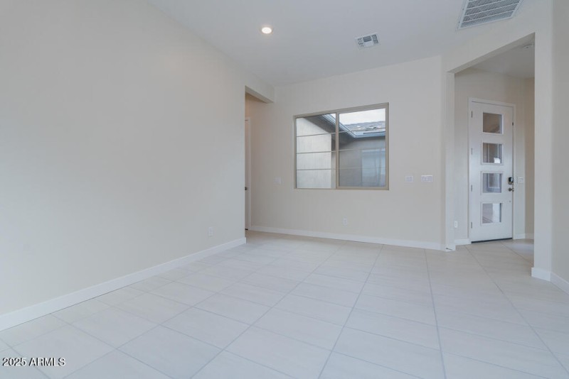 Tri Pointe Blossom Rock 500 - Game Room-