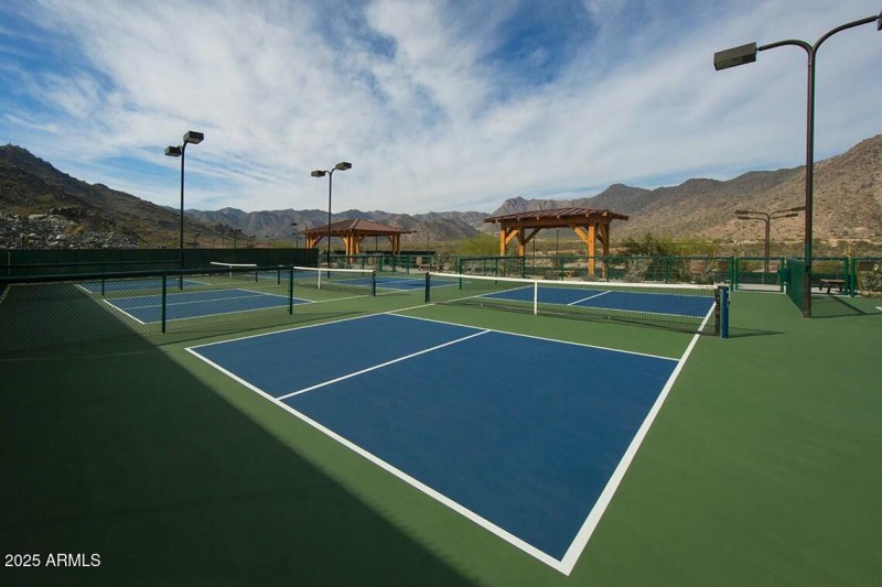 PICKLEBALL AT VICTORY CLUB