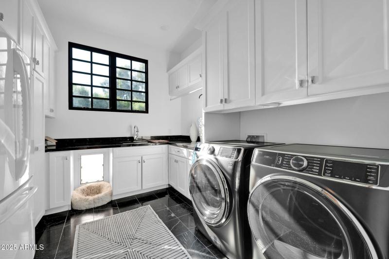 289262D8-2782-4192-84C0-2DB948D6C590