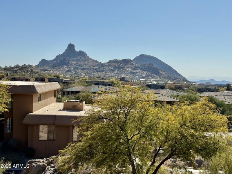 1008 pinnacle peak