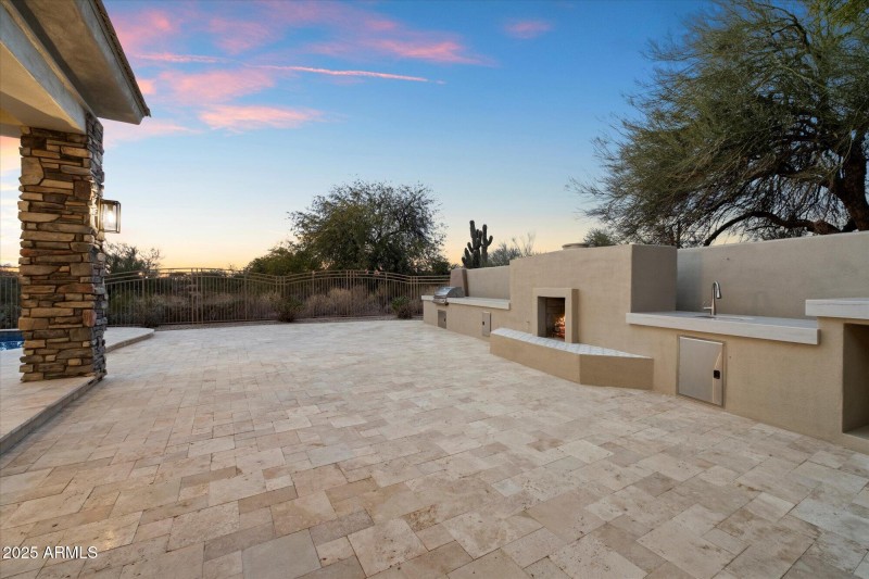 Outdoor Fireplace
