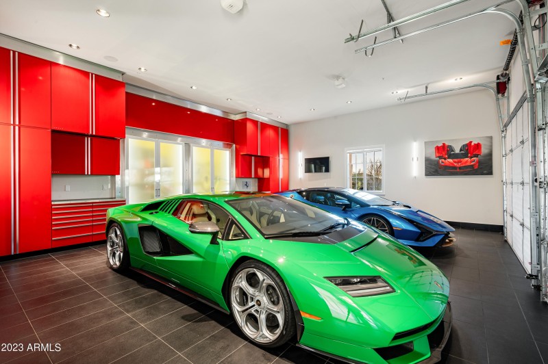 Show Garage