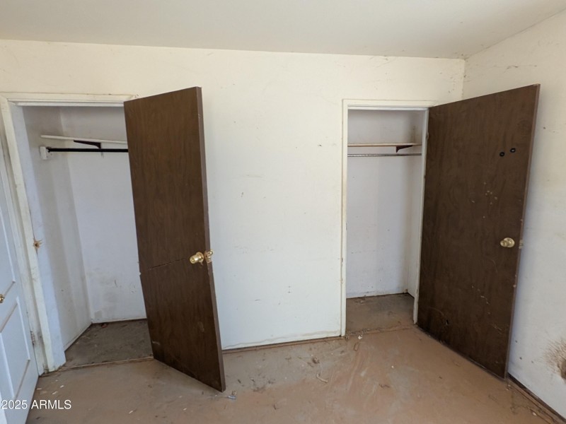 bedroom 3 closets