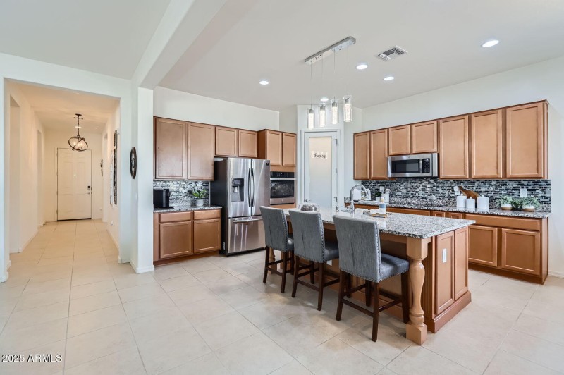 10 Kitchen