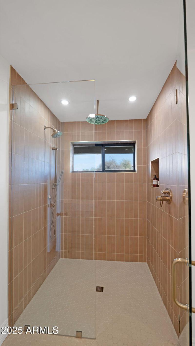 46-web-or-mls-P1228786