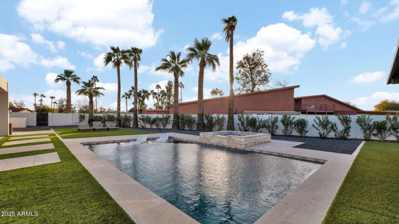 86-web-or-mls-P1228885