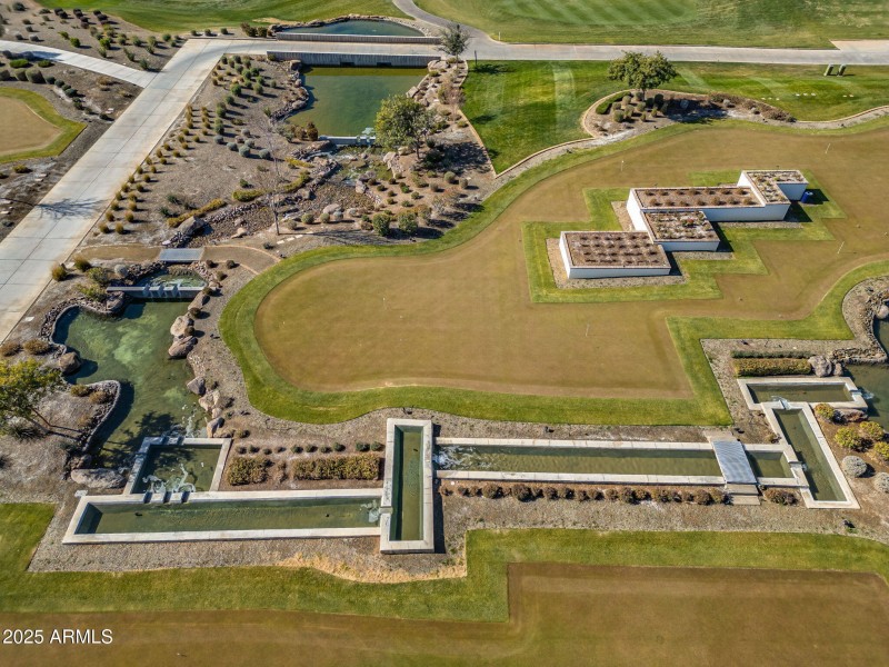 52-web-or-mls-Exterior-3