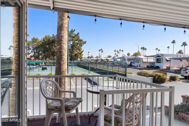 003__111 S Greenfield Rd 488