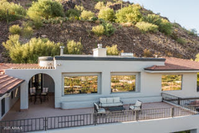 Upper Terrace