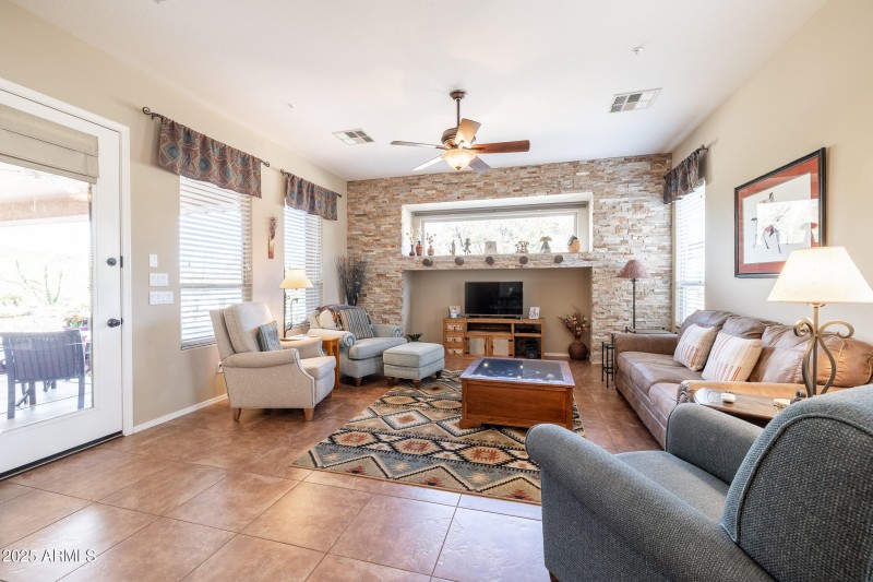 13050 W Pinnacle Vista Dr-33