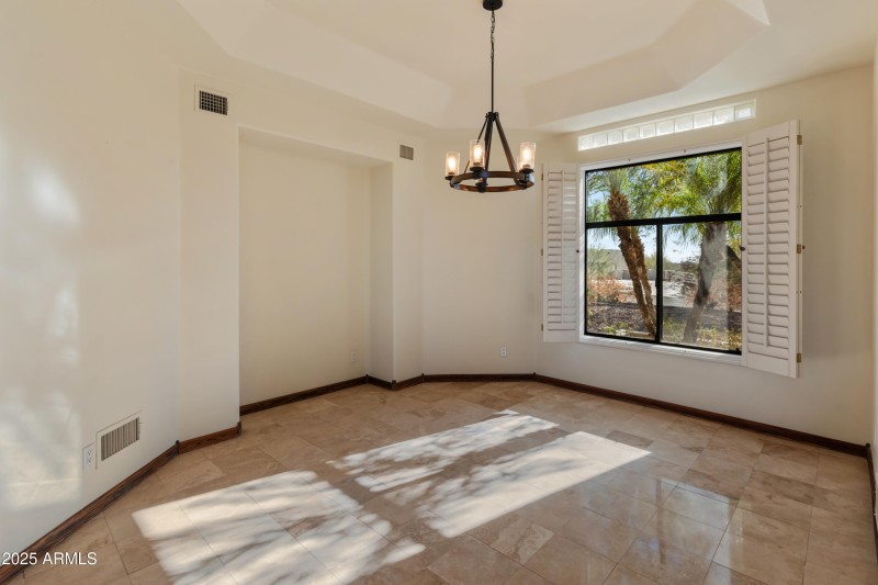 5830 E Restin Rd-29
