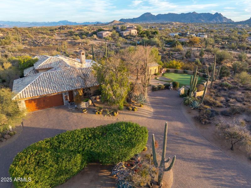 7-web-or-mls-Driveway ~ Garages