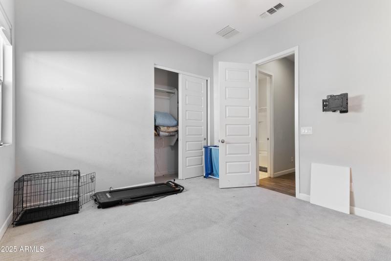 39_12349 n 145th ave-39