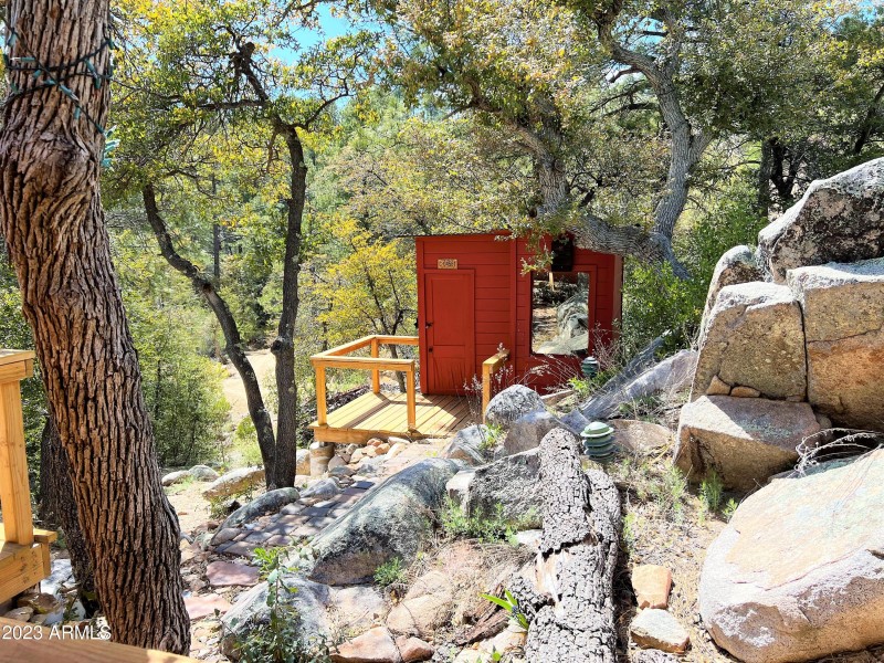 Shed