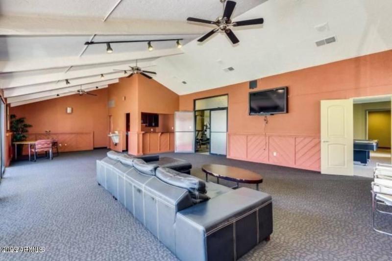 df9de49f-6c50-4184-96f6-9e6d7e73e15a