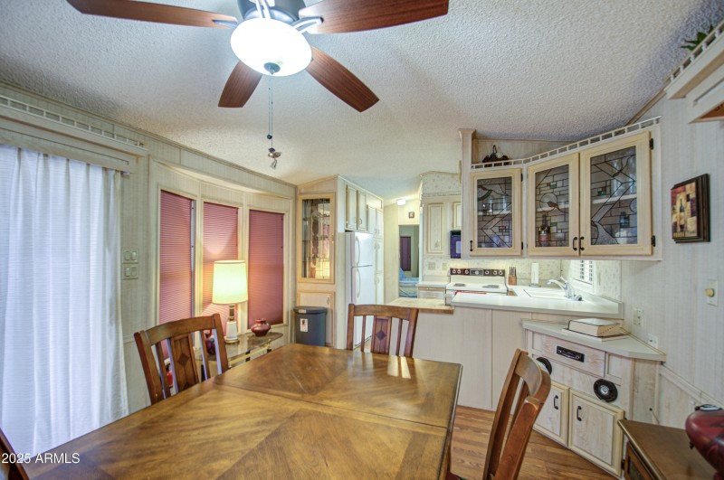 Dining Area 3