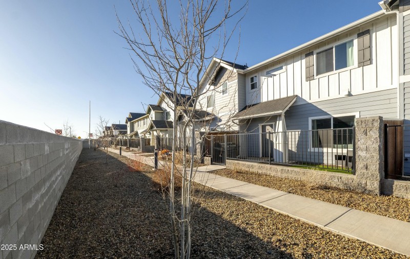 12189 Bliss Ave