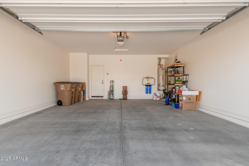 23 Garage