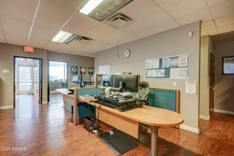 9332 E Raintree Dr-8