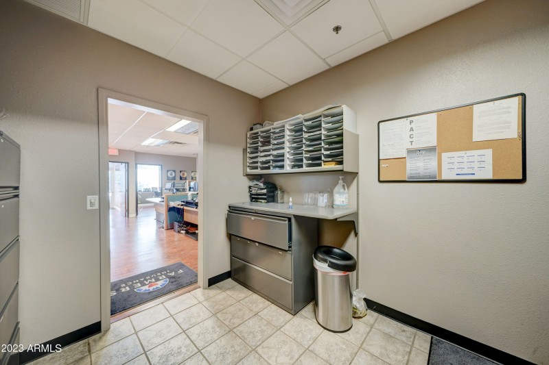 9332 E Raintree Dr-18