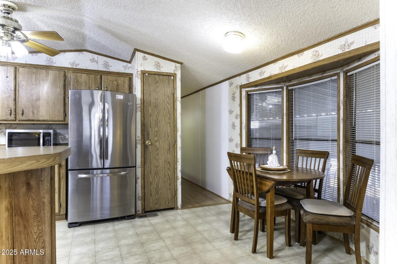 Kitchen 4