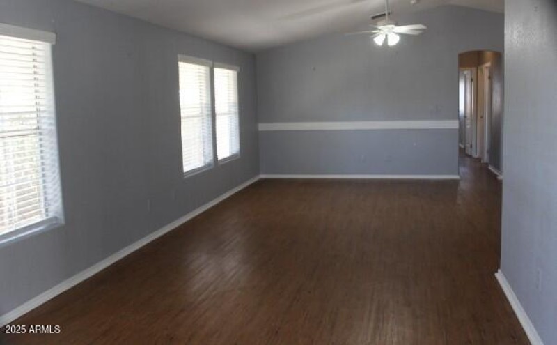Great Room/Dining Room Combo